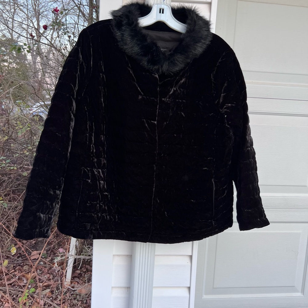 NWT Talbots Gorgeous Black Quilted Optional Faux Fur Neck Velvet Down Jacket